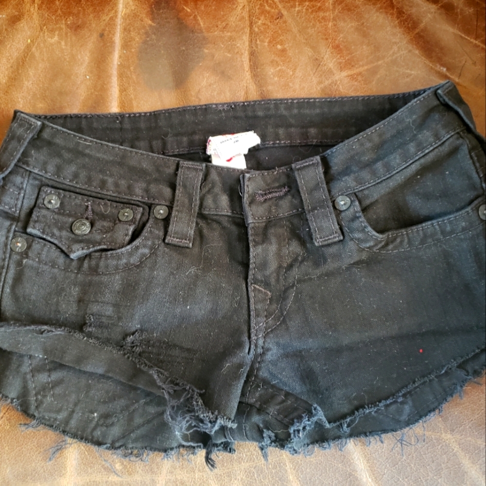 Womens True Religion Billy Seat cutoff shorts, Size 26, all black, distressed